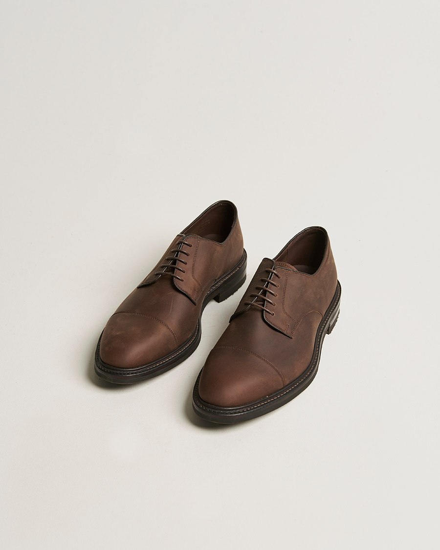 Heren | Loake 1880 Ampleforth Oiled Nubuck Toe-Cap Derby Brown | Loake 1880 | Ampleforth Oiled Nubuck Toe-Cap Derby Brown