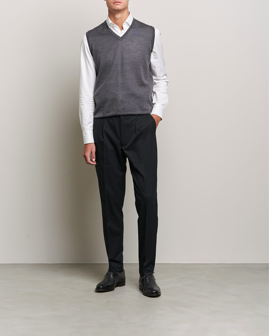 Heren | Truien | Oscar Jacobson | Roger Extrafine Merino Vest Grey