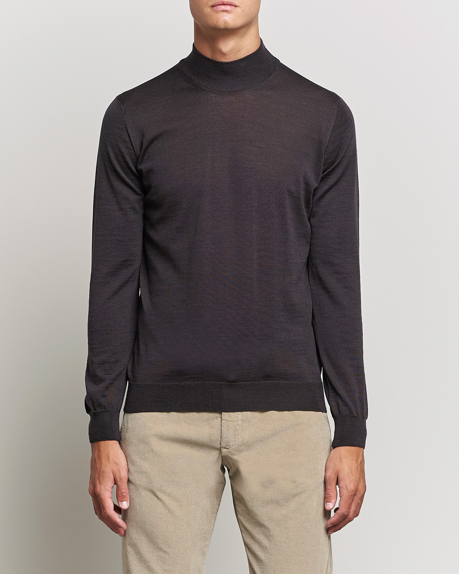 Heren | Truien | Oscar Jacobson | Hilton Extrafine Merino Mock Neck Brown