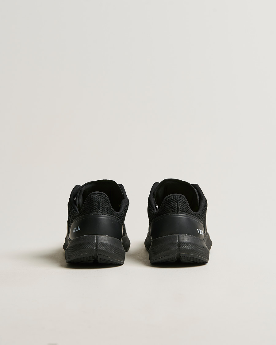 Heren | Veja Marlin V-Knit Running Sneaker Full Black | Veja | Marlin V-Knit Running Sneaker Full Black