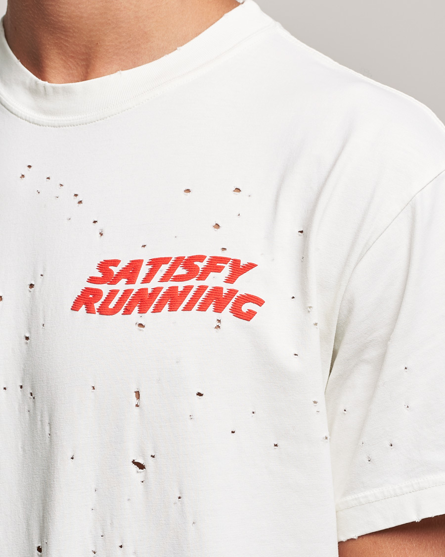 Heren | T-shirts | Satisfy | MothTech Distressed T-Shirt Off White