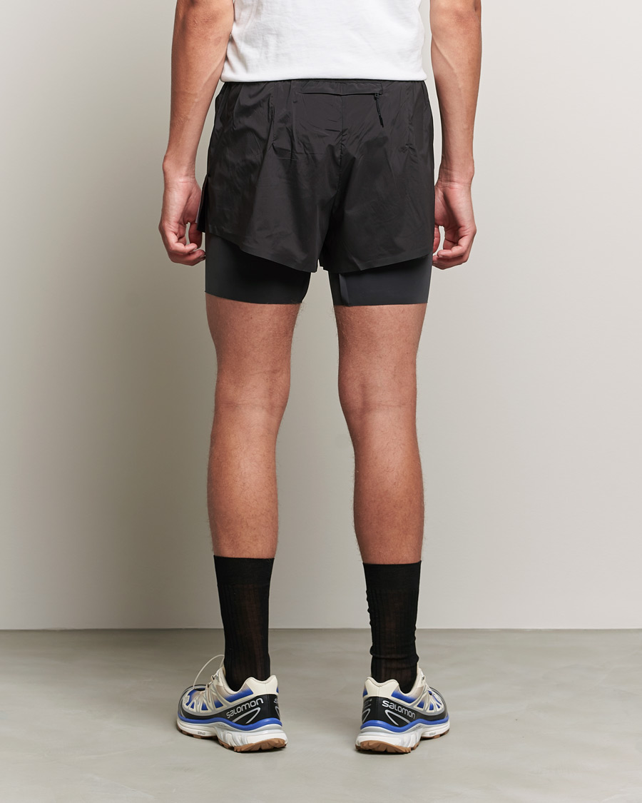 Heren | Korte broek | Satisfy | TechSilk Shorts Black