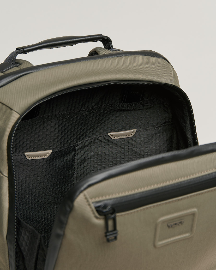 Heren | TUMI Alpha Bravo Dynamic Backpack Sand | TUMI | Alpha Bravo Dynamic Backpack Sand