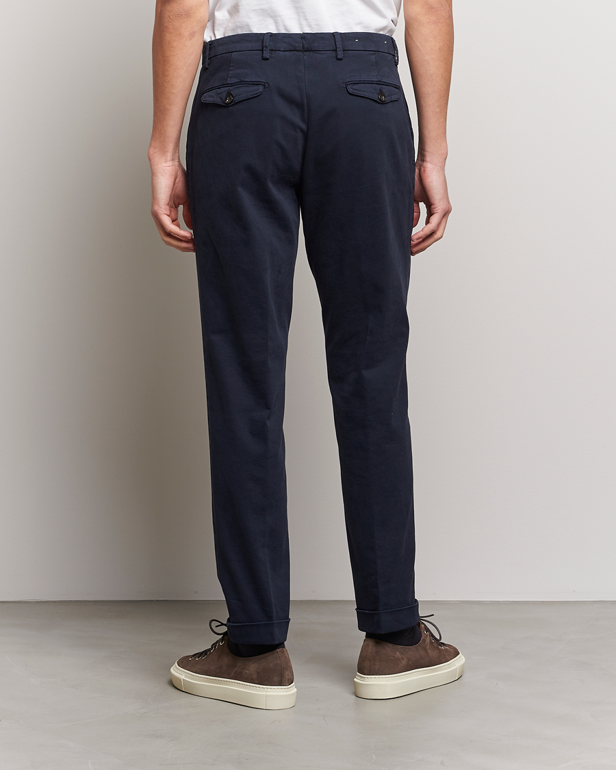 Heren | Broeken | Briglia 1949 | Easy Fit Pleated Cotton Stretch Chino Navy