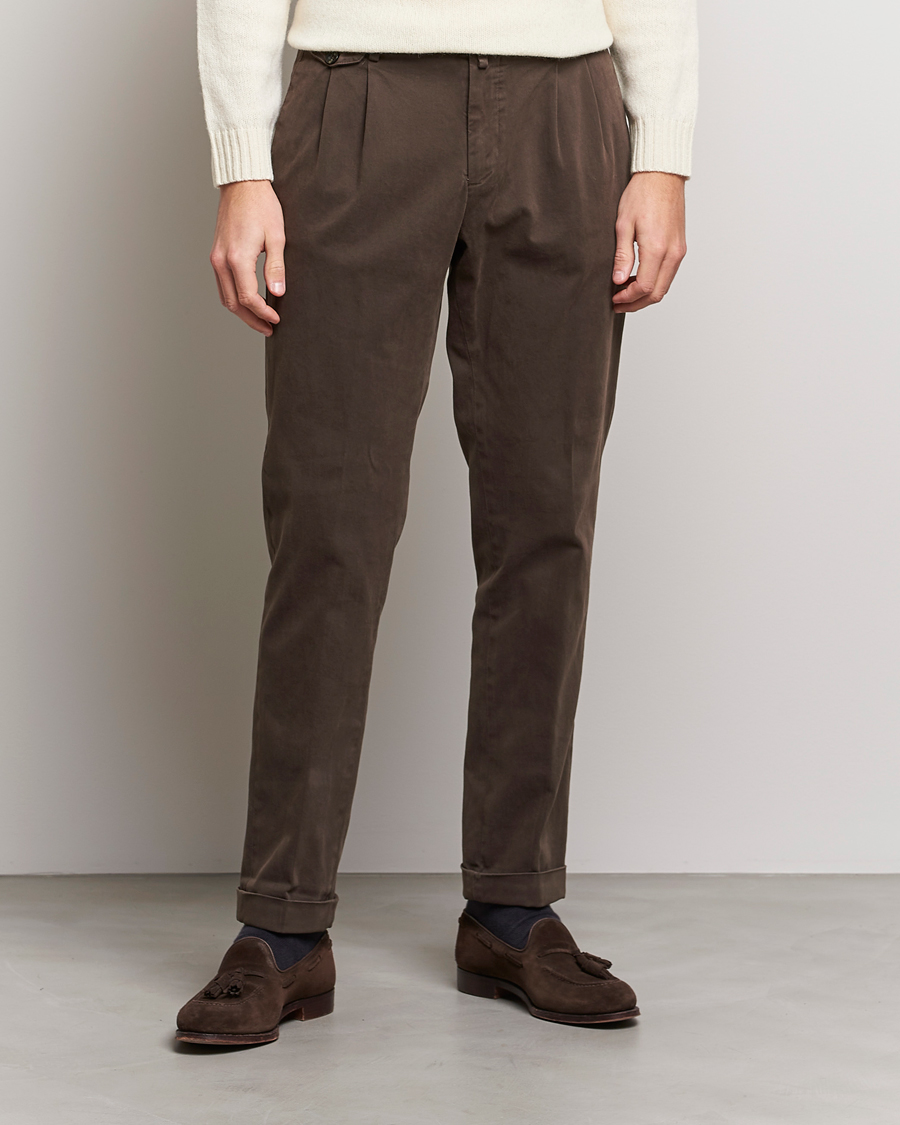Heren | Broeken | Briglia 1949 | Easy Fit Pleated Cotton Stretch Chino Coffe Brown