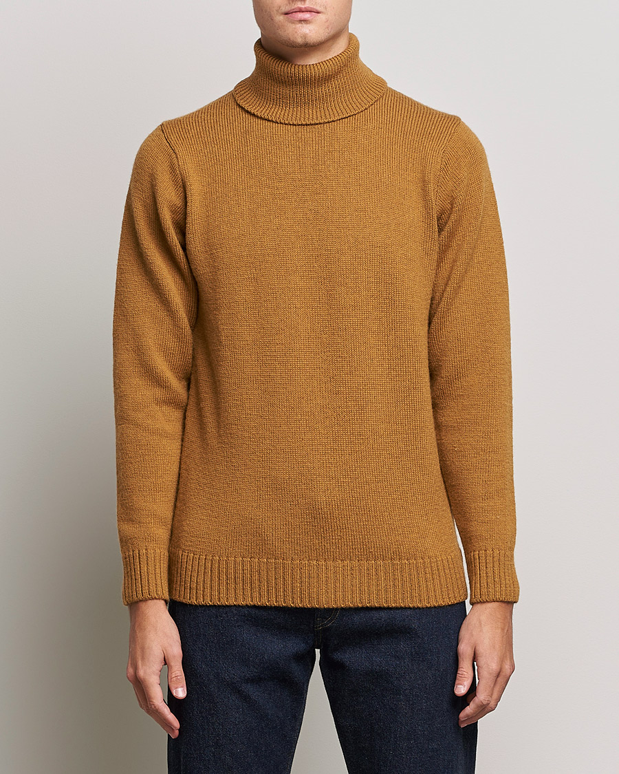 Heren | Truien | Peregrine | Maker´s Stitch Merino Polo Wheat