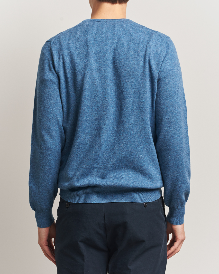 Heren | Truien | Piacenza Cashmere | Cashmere Crew Neck Sweater Light Blue