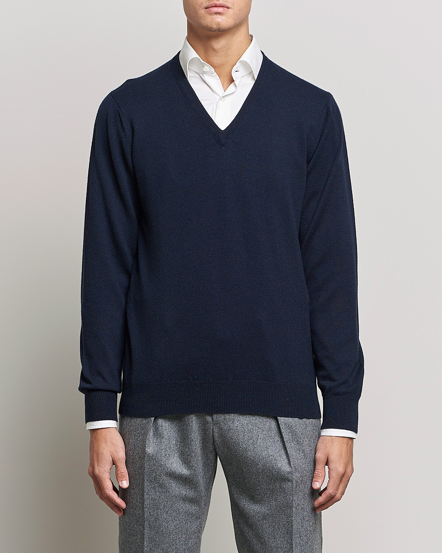 Heren | Italian Department | Piacenza Cashmere | Cashmere V Neck Sweater Navy