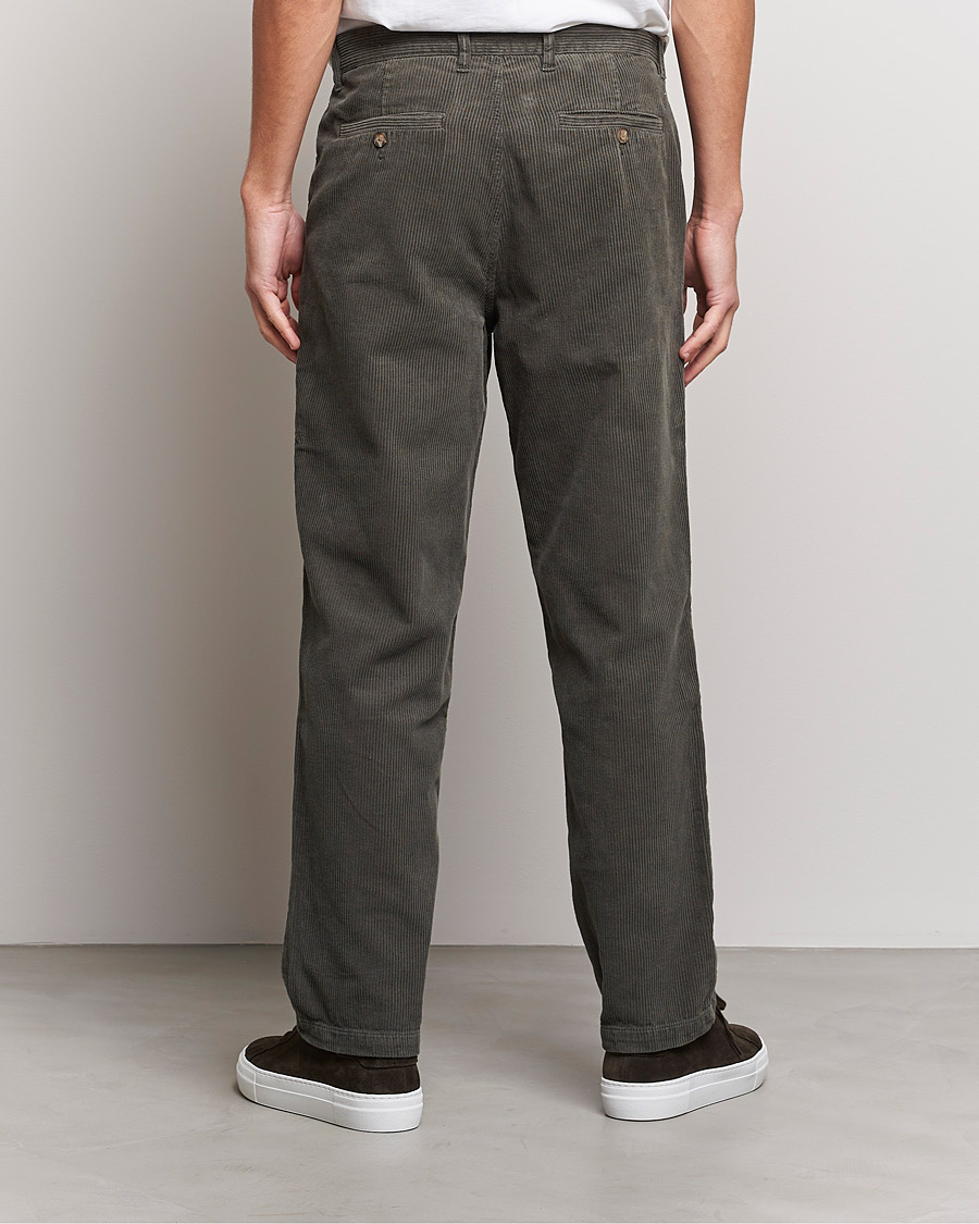 Heren | Broeken | A Day's March | Redwood Corduroy Trousers Olive