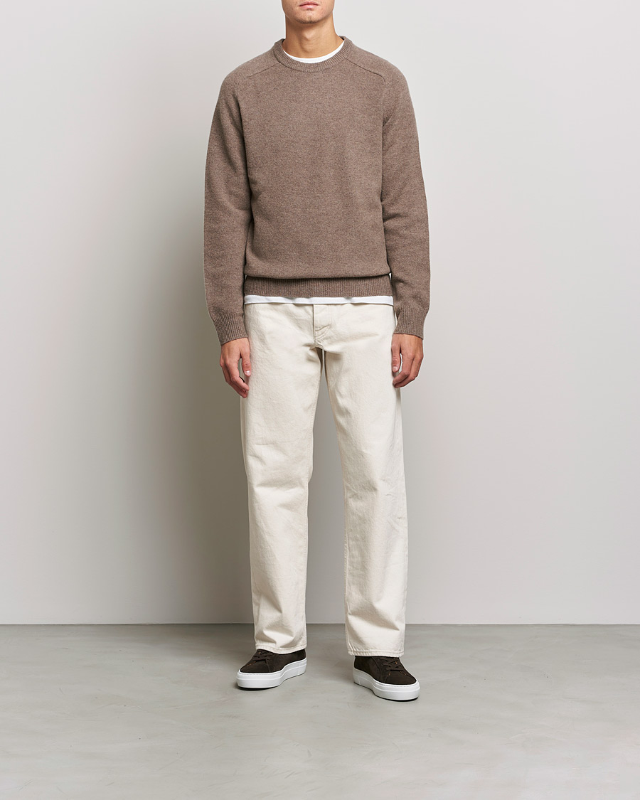 Heren | Truien | A Day's March | Brodick Lambswool Sweater Taupe Melange