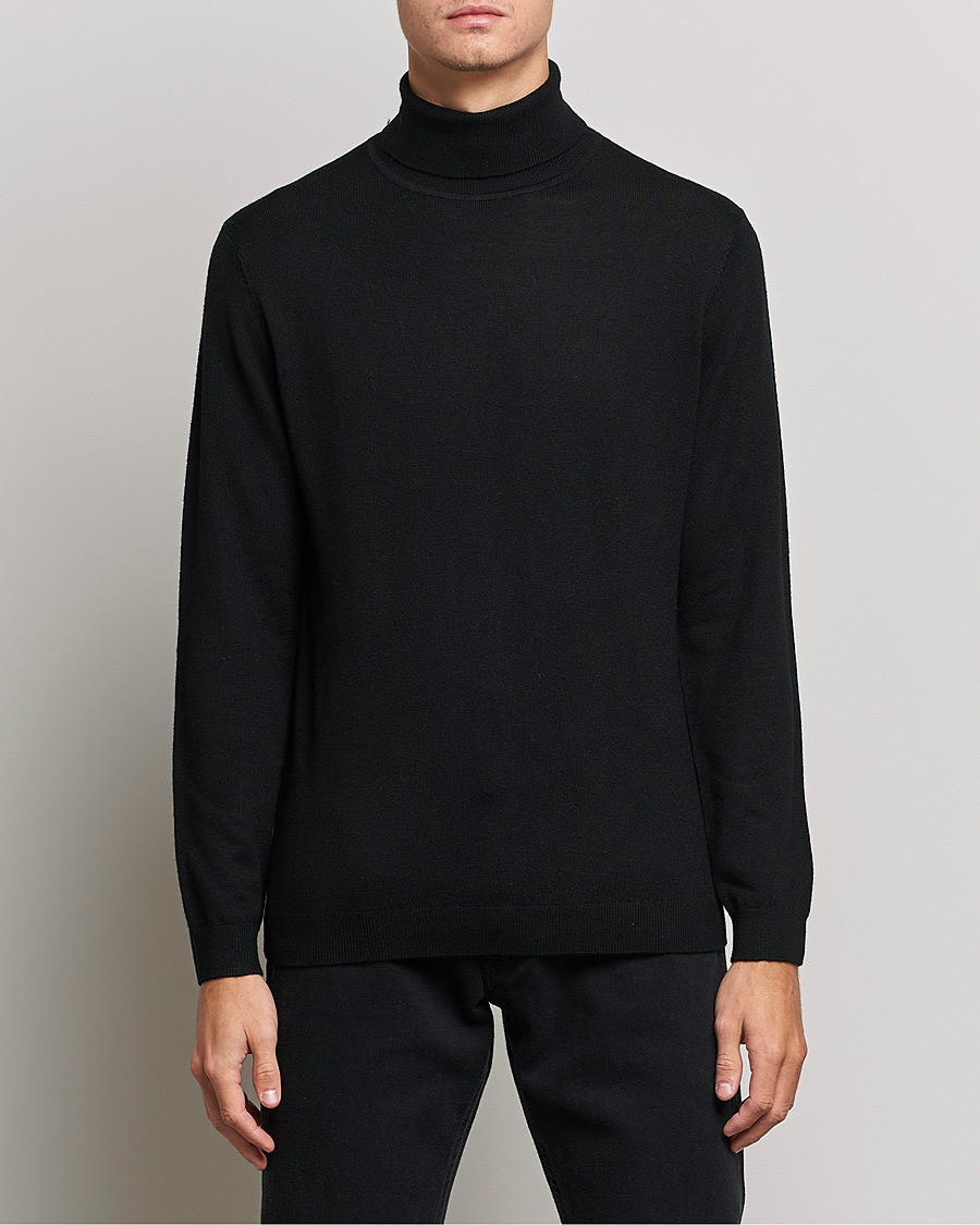 Heren | Truien | A Day's March | Nela Merino Rollneck Black