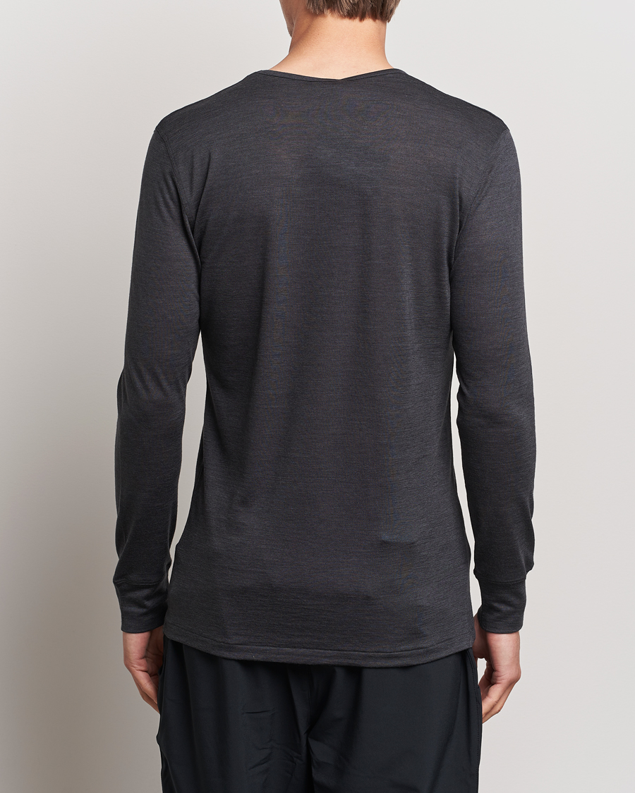 Heren |  | Zimmerli of Switzerland | Wool/Silk Long Sleeve T-Shirt Charcoal