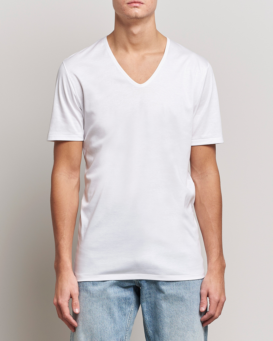 Heren | T-shirts met korte mouwen | Zimmerli of Switzerland | Sea Island Cotton V-Neck T-Shirt White