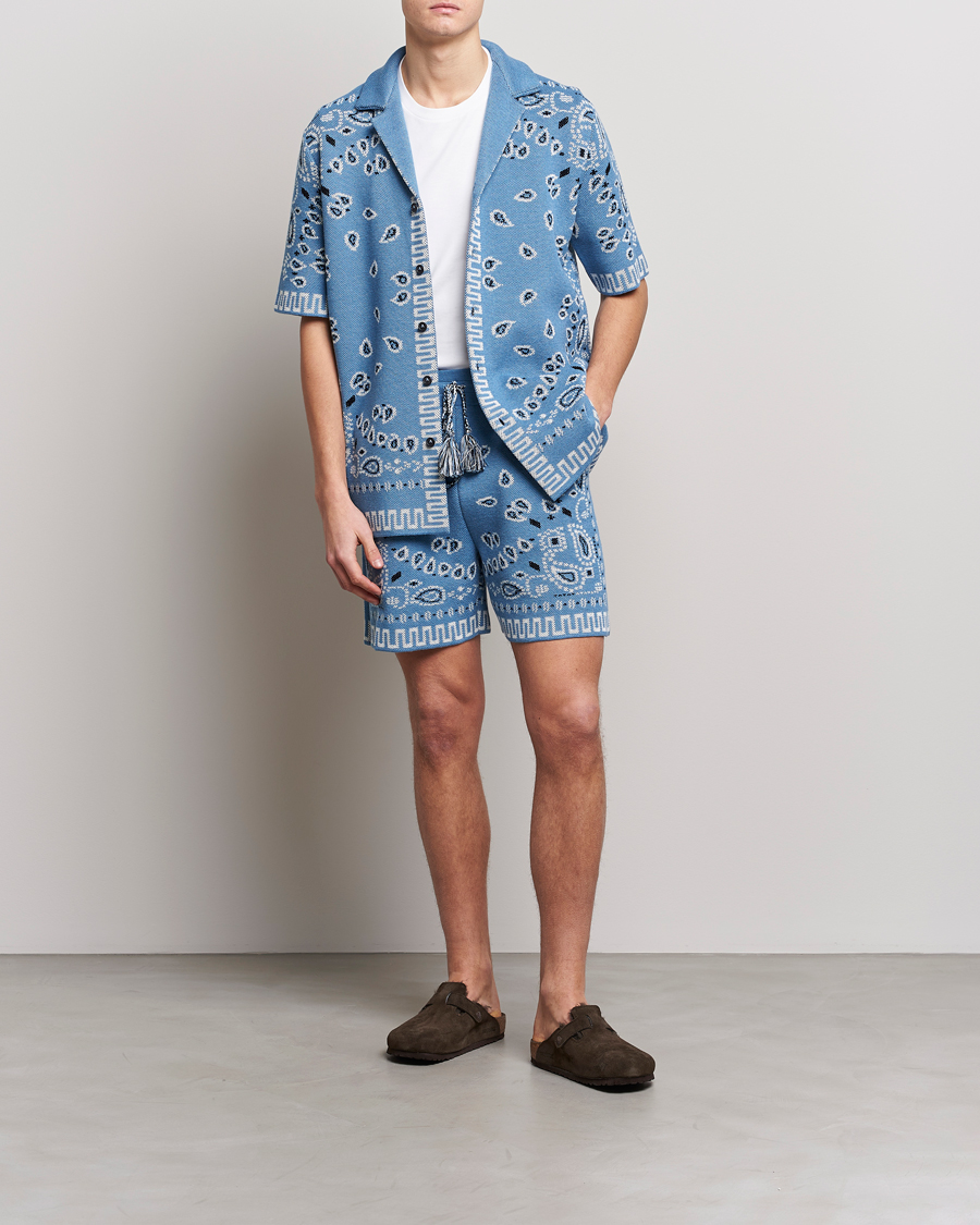 Heren | Korte broek | Alanui | Bandana Print Shorts Light Blue