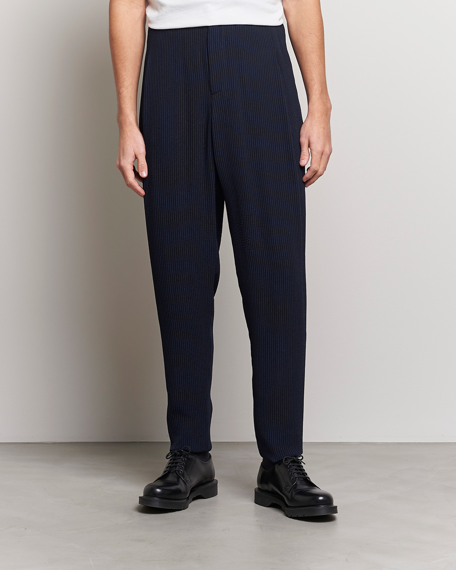 Heren | Broeken | Giorgio Armani | Pleated Seersucker Pants Navy