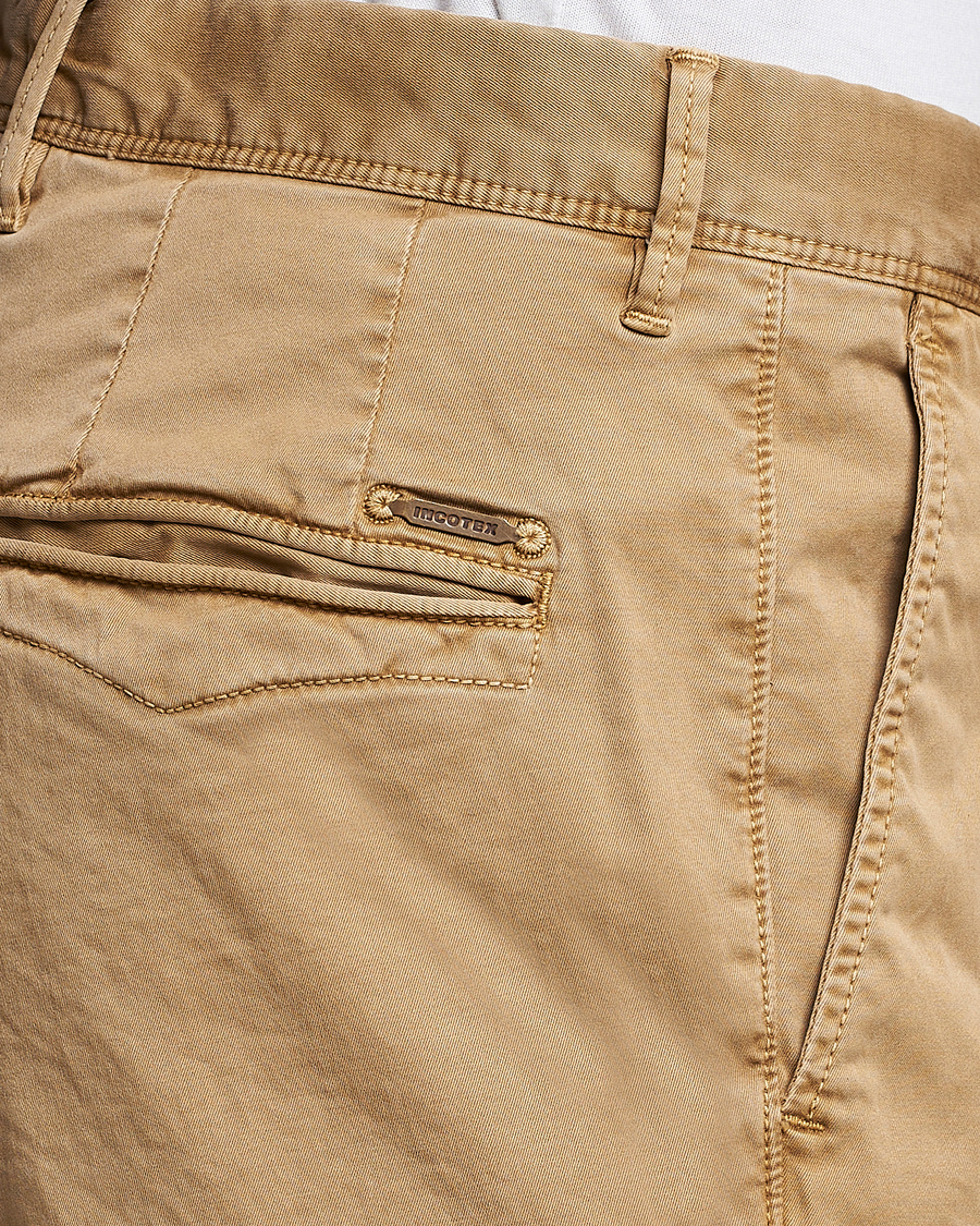 Heren | Broeken | Incotex | Slim Fit Garment Dyed Slacks Khaki