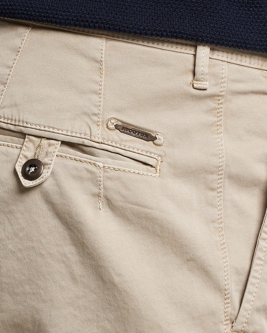 Heren | Broeken | Incotex | Tapered Fit Pleated Slacks Beige