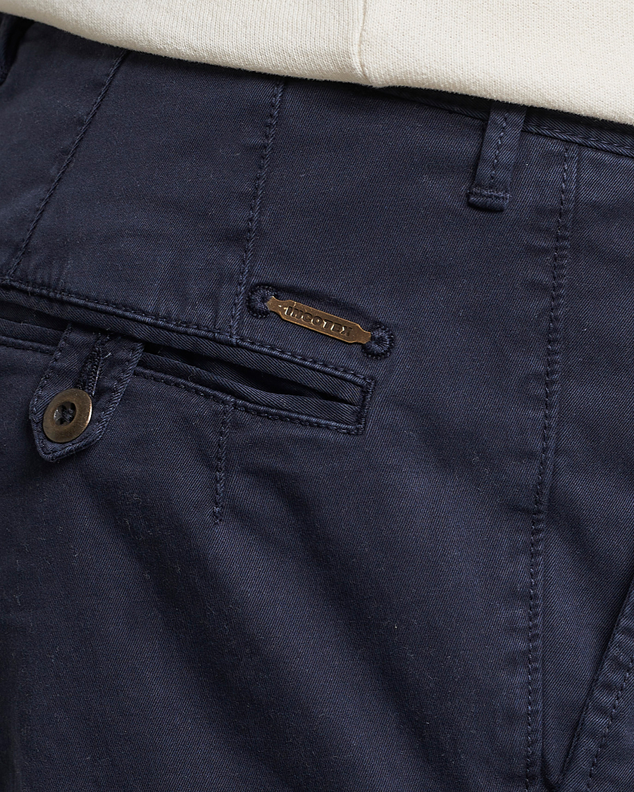Heren | Broeken | Incotex | Tapered Fit Pleated Slacks Navy