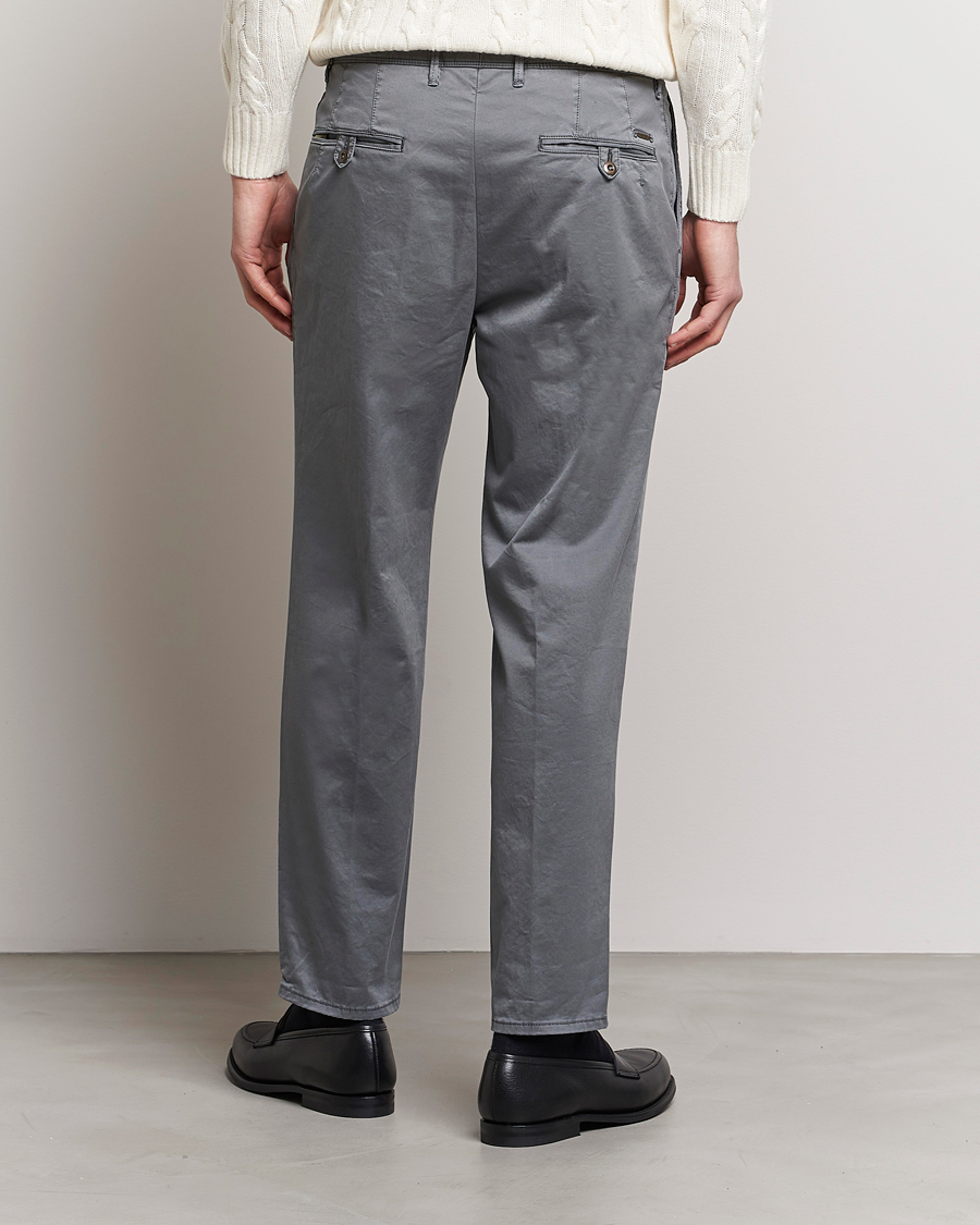 Heren | Broeken | Incotex | Tapered Fit Pleated Slacks Dark Grey