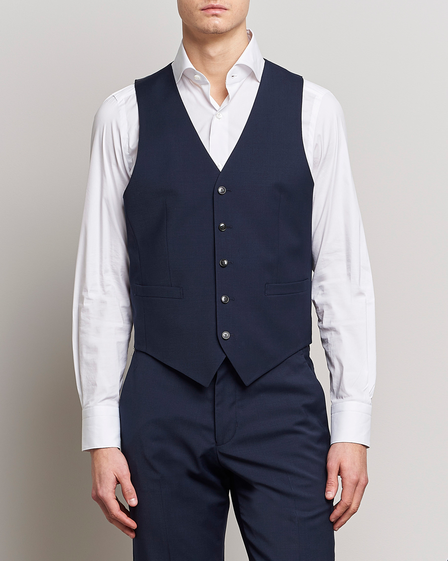 Men | Business & Beyond | Tiger of Sweden | Wayde Wool Travel Waistcoat Royal Blue