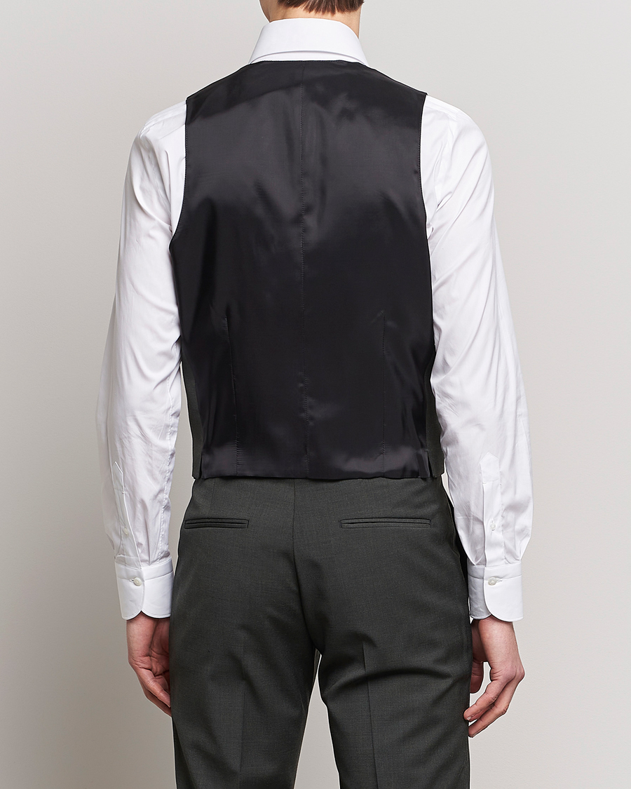 Heren | Gilets | Tiger of Sweden | Wayde Wool Travel Waistcoat Olive Extreme