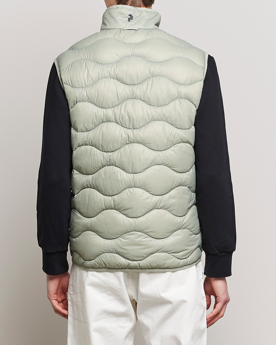 Heren | Jassen | Peak Performance | Helium Down Vest Limit Green