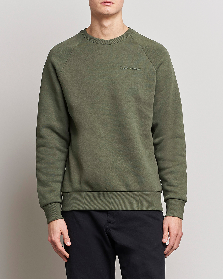 Heren | Truien | Peak Performance | Original Small Logo Crew Neck Sweatshirt Pine Needle