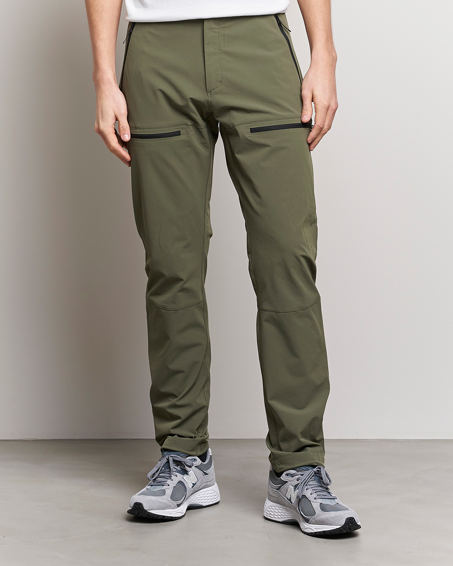 Heren | Broeken | Peak Performance | Stretch Trek Pants Pine Needle