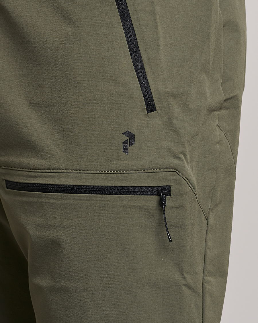 Heren | Korte broek | Peak Performance | Stretch Drawstring Tech Shorts Pine Needle