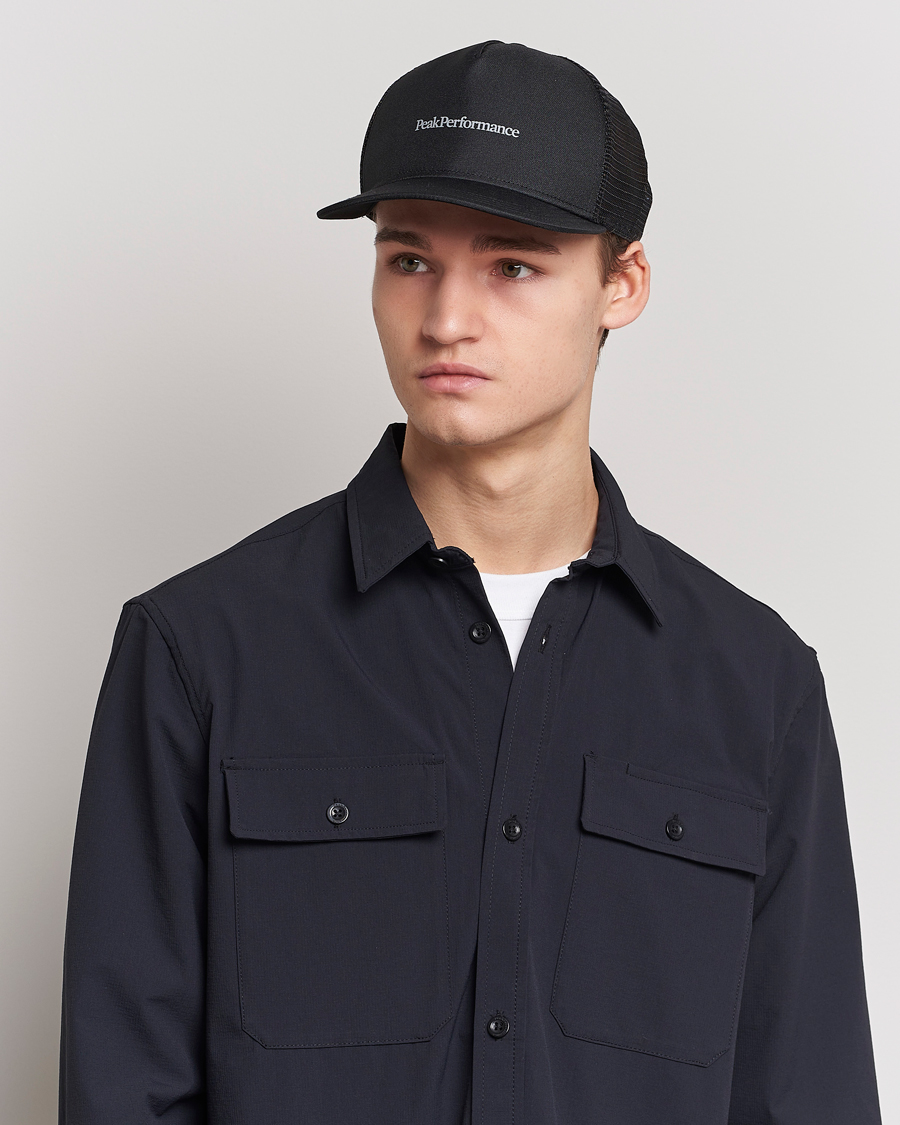 Heren | Petten | Peak Performance | Trucker Cap Black