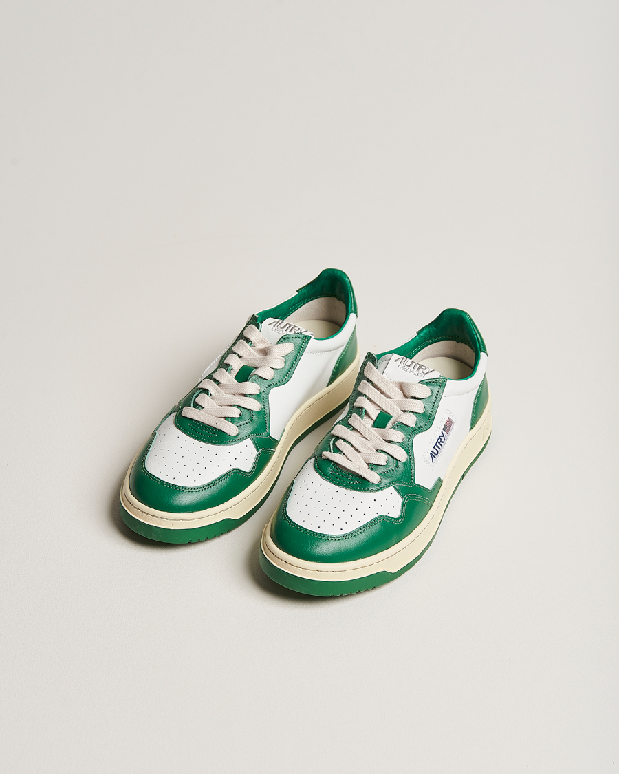 Heren | Sneakers | Autry | Medalist Low Bicolor Leather Sneaker White/Green