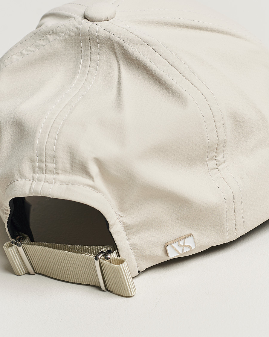 Heren | Varsity Headwear Active Tech Cap Beige | Varsity Headwear | Active Tech Cap Beige