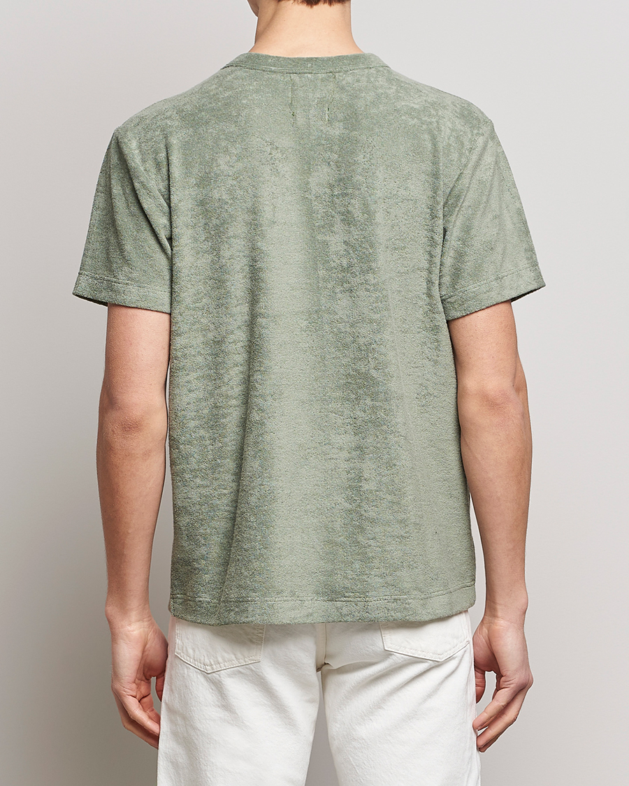 Heren | T-shirts | Howlin' | Fons Cotton Blend Terry Pocket Tee Agave