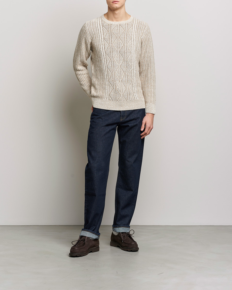 Heren | Truien | Inis Meáin | Patented Aran Knitted Linen Crew Neck Beige