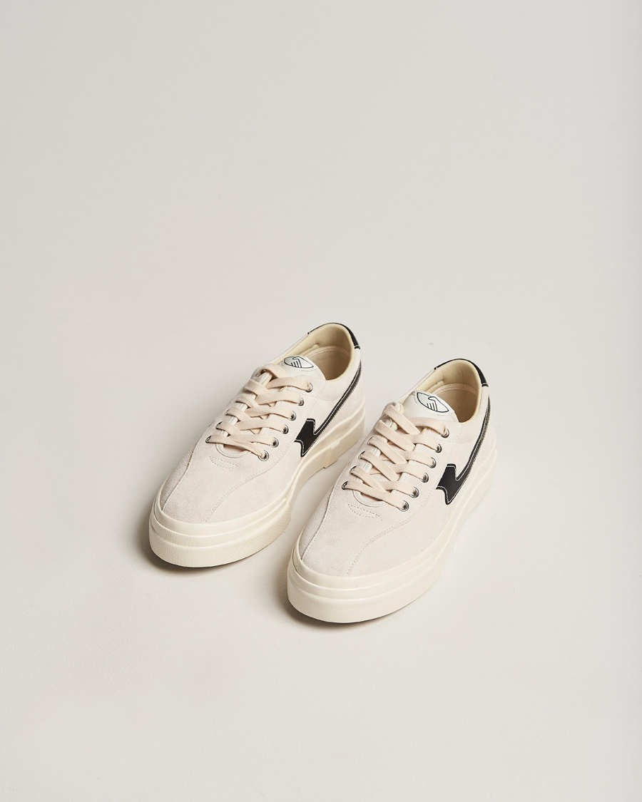 Heren | Stepney Workers Club Dellow S-Strike Suede Sneaker Ecru/Black | Stepney Workers Club | Dellow S-Strike Suede Sneaker Ecru/Black
