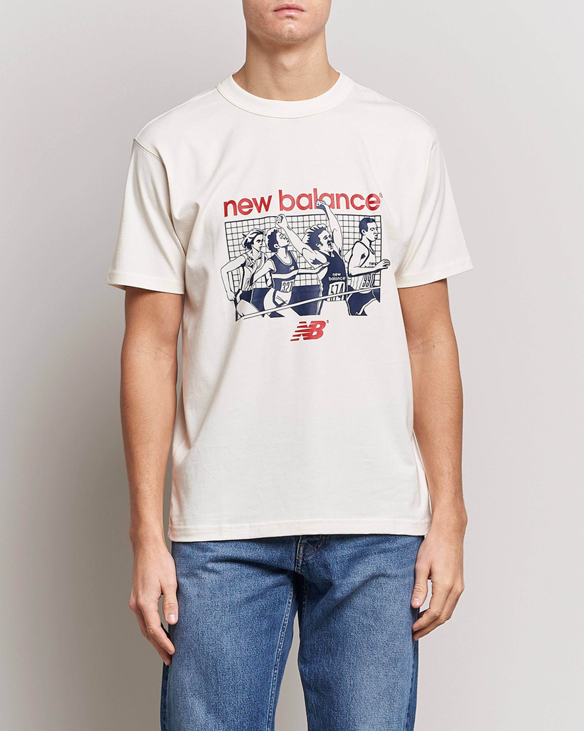 Heren | T-shirts | New Balance | Athletics 90s Graphic T-Shirt Greige