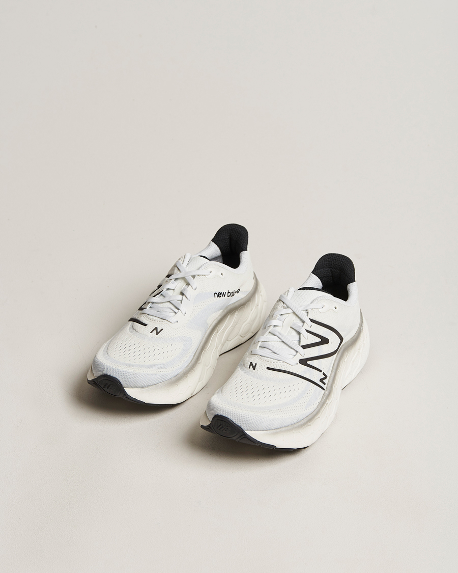 Heren | New Balance Running Fresh Foam More v4 Athleisure White | New Balance Running | Fresh Foam More v4 Athleisure White