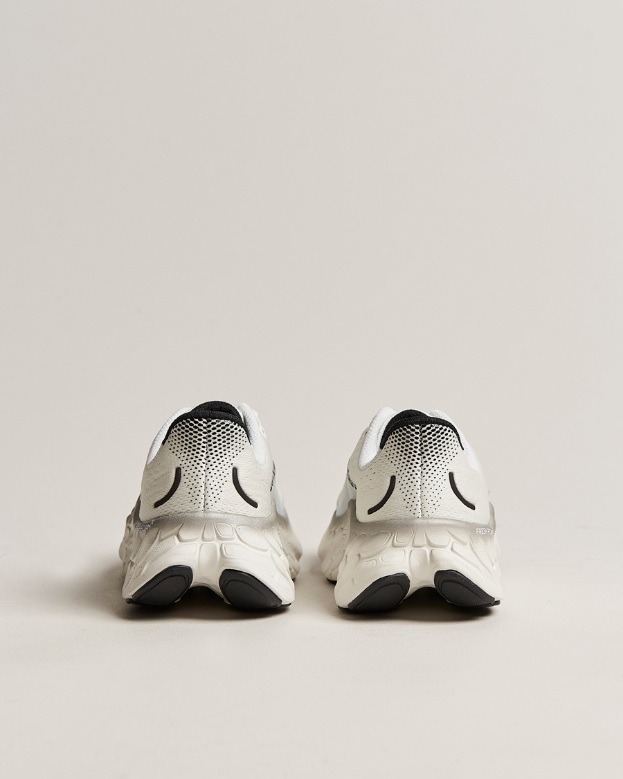 Heren | New Balance Running Fresh Foam More v4 Athleisure White | New Balance Running | Fresh Foam More v4 Athleisure White