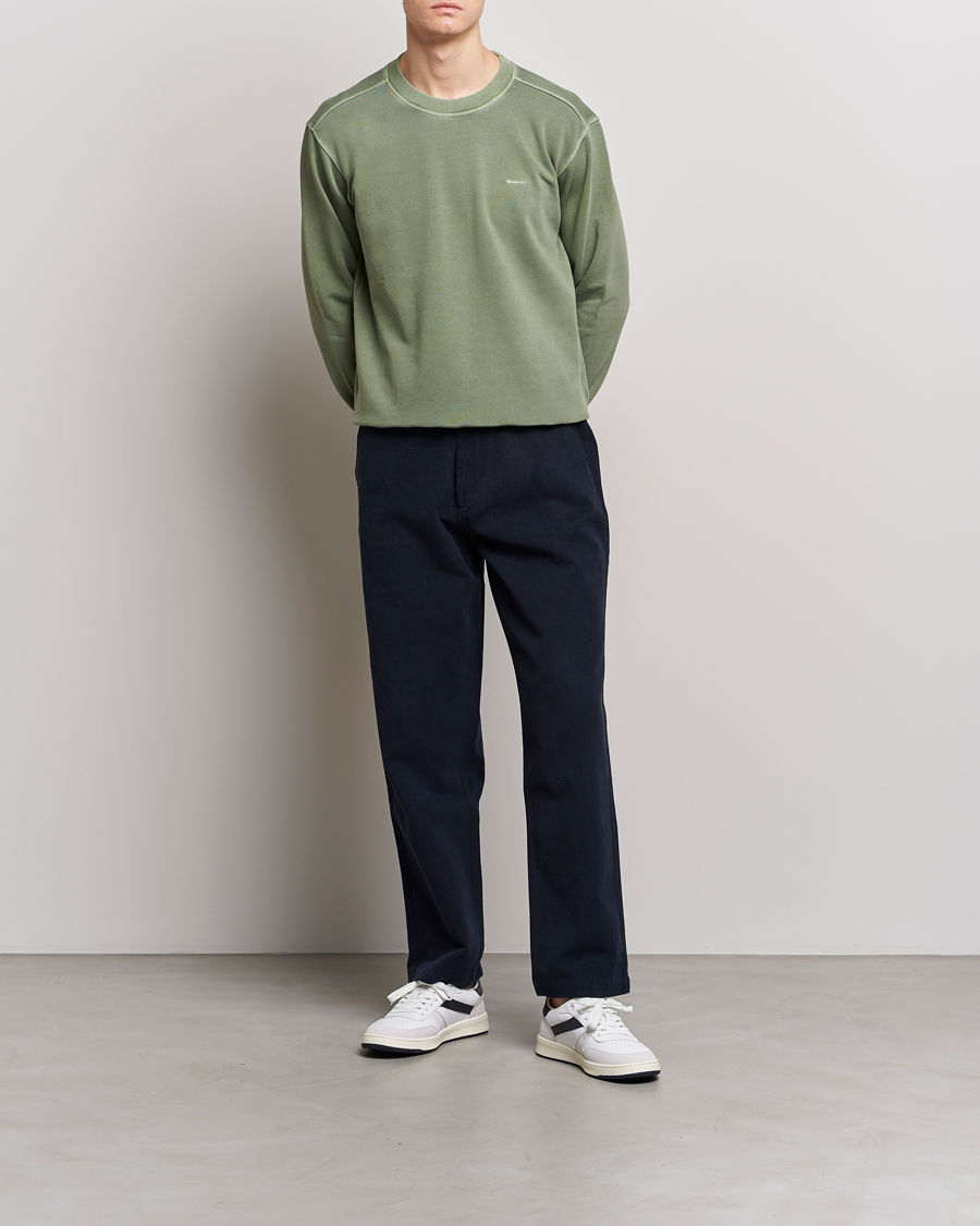 Heren | Truien | GANT | Sunbleached Crew Neck Sweatshirt Calamata Green