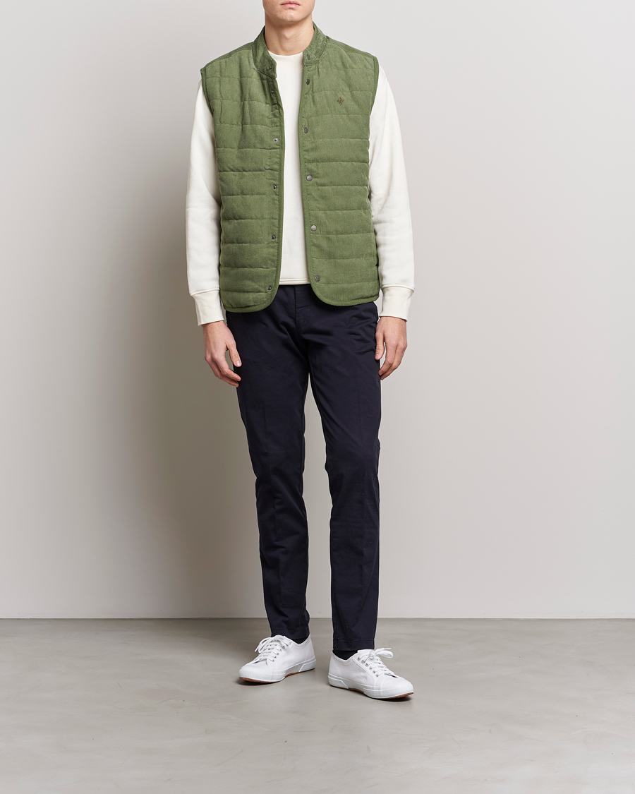 Heren | Gilets | Morris | Woburn Baby Cord Vest Sage Green