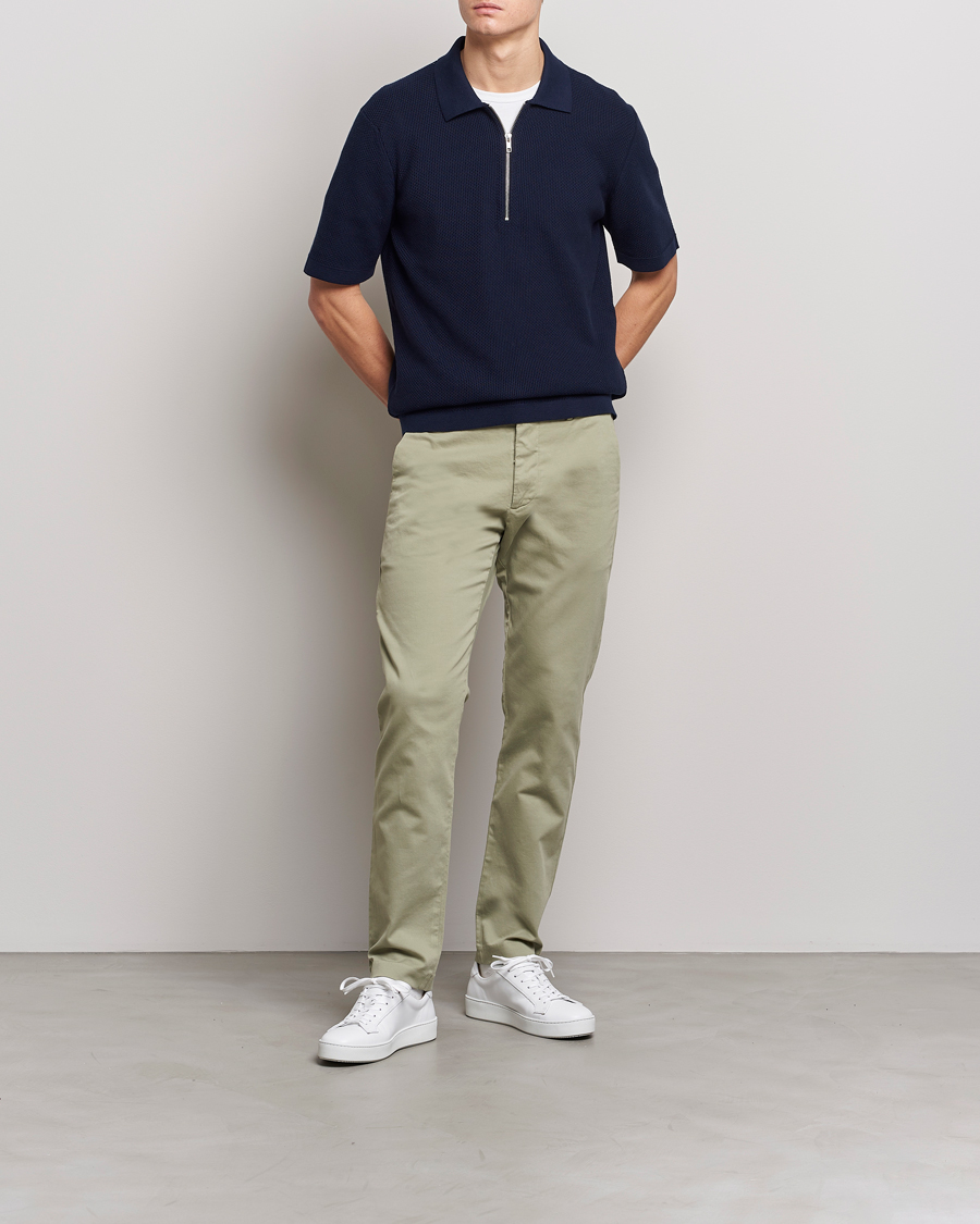 Heren | Broeken | NN07 | Theo Regular Fit Stretch Chinos Oil Green