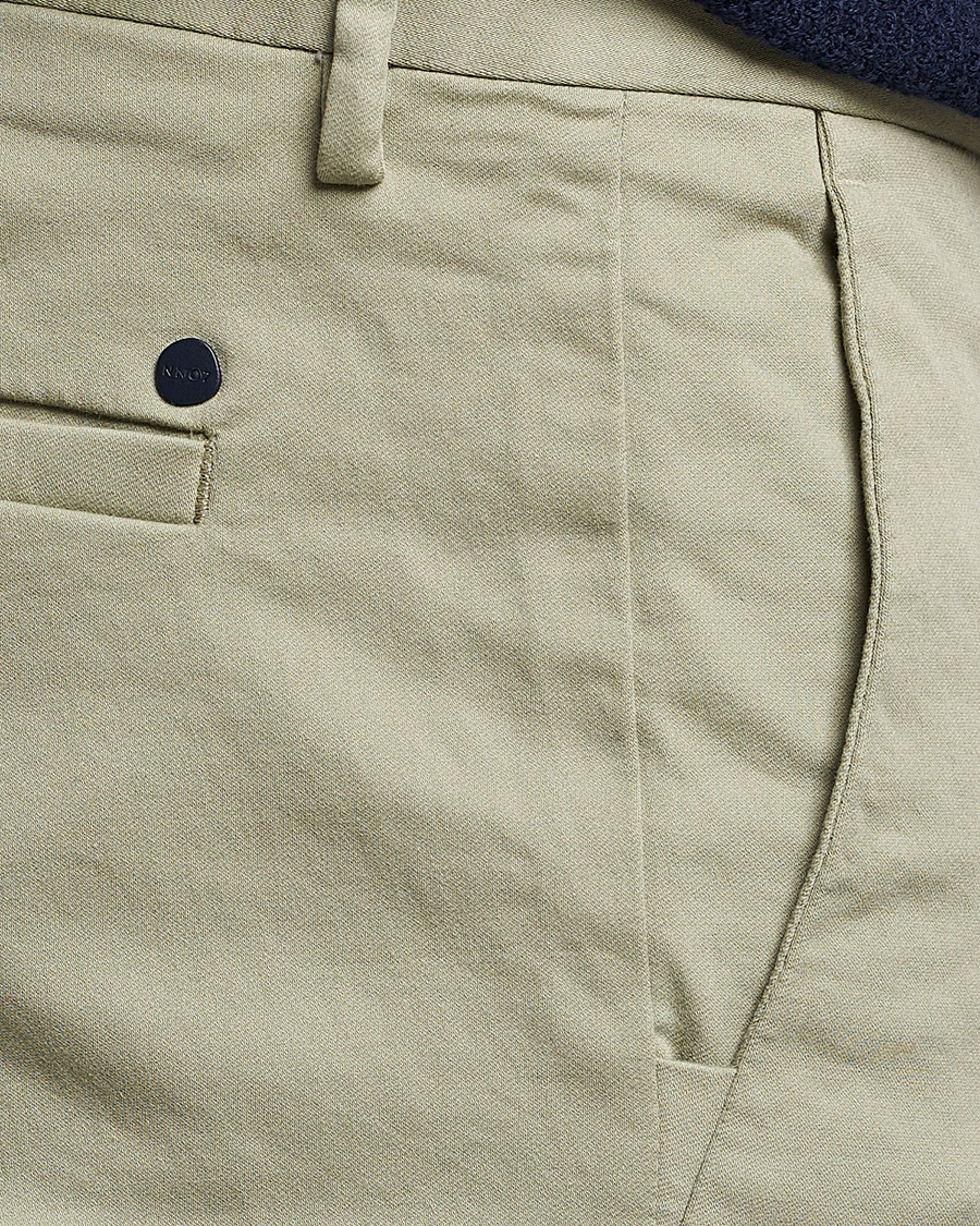Heren | Broeken | NN07 | Theo Regular Fit Stretch Chinos Oil Green