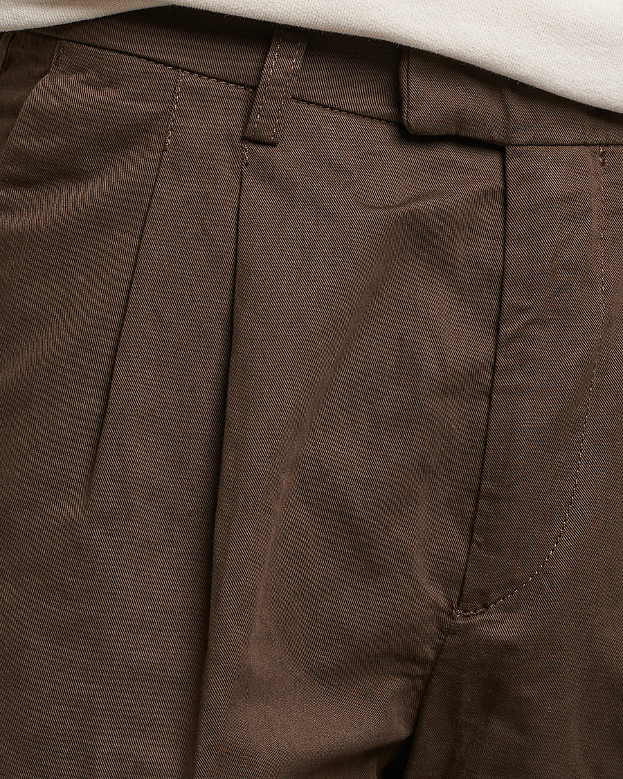 Heren | Broeken | NN07 | Fritz Pleated Trousers Brown