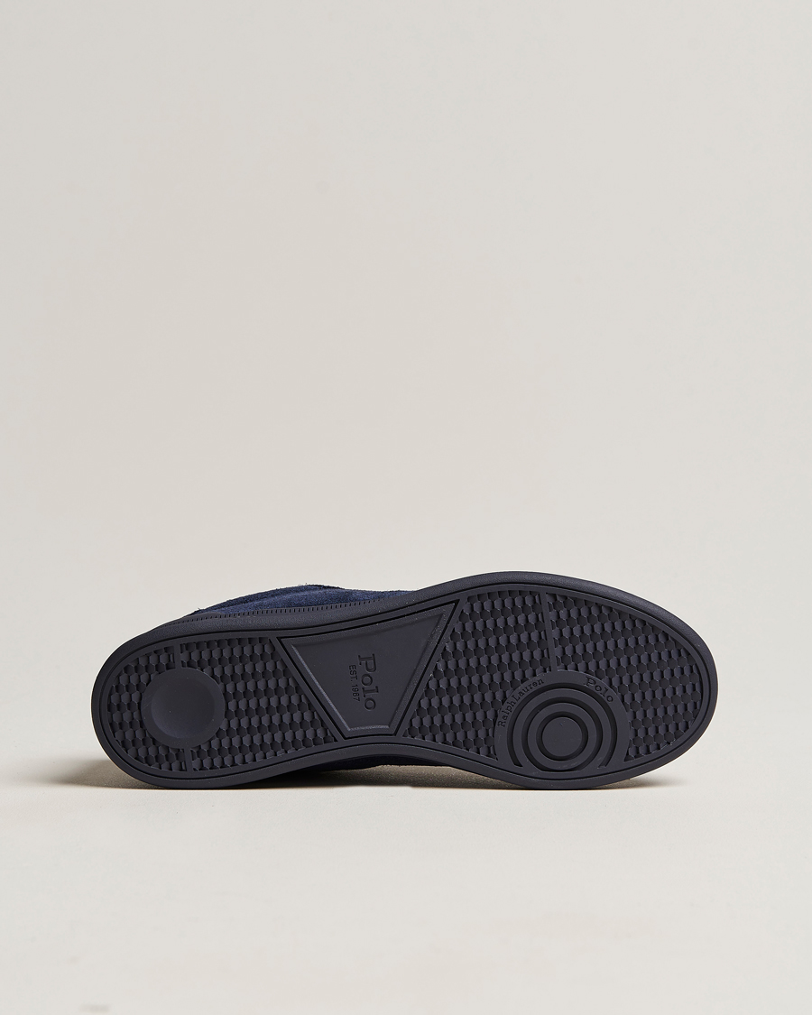 Heren | Polo Ralph Lauren Heritage Court Suede Sneaker Hunter Navy | Polo Ralph Lauren | Heritage Court Suede Sneaker Hunter Navy