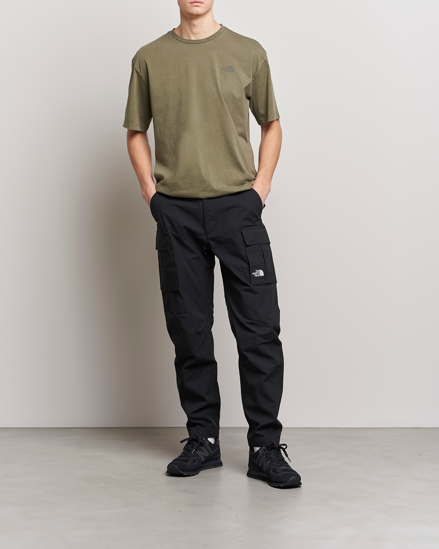 Heren | T-shirts | The North Face | Heritage Dyed T-Shirt New Taupe Green