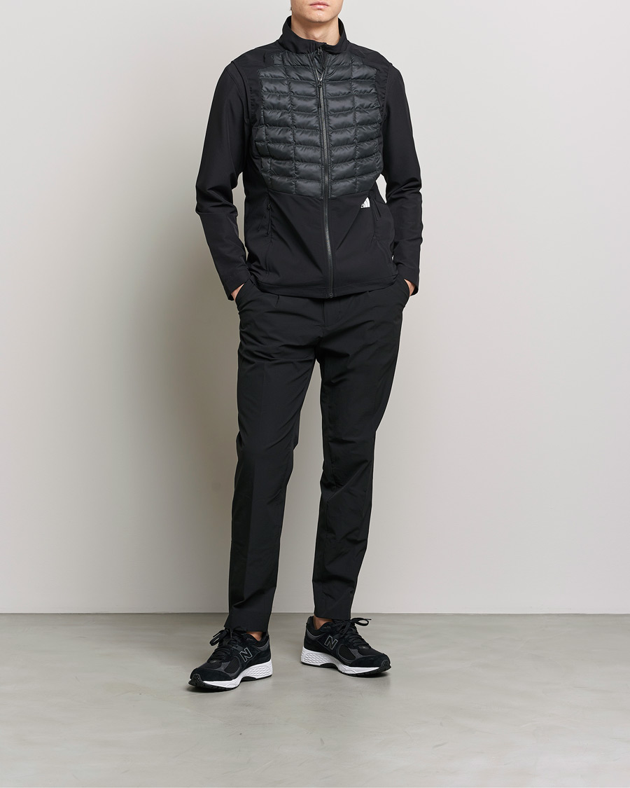 Heren | Gilets | The North Face | Mountain Athletics Thermoball Vest Black/Asphalt