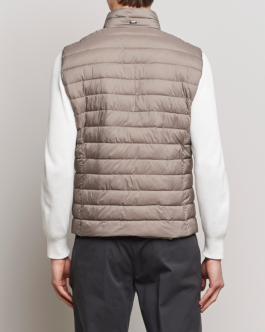 Heren | Jassen | Herno | Nuage Matt Nylon Vest Taupe