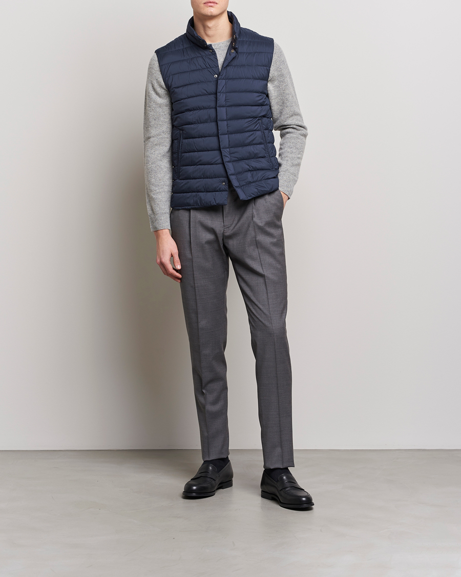 Heren | Gilets | Herno | Nuage Matt Nylon Vest Navy