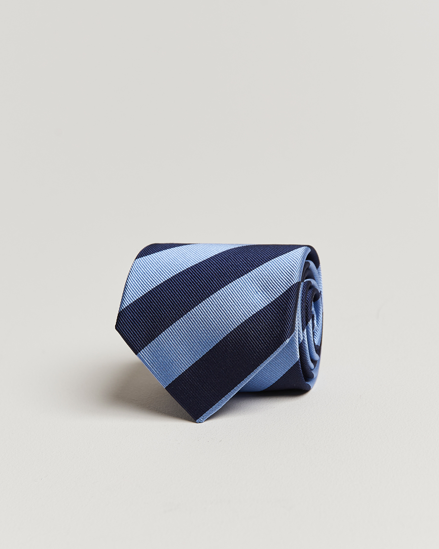 Heren | Stropdassen | Amanda Christensen | Regemental Stripe Classic Tie 8 cm Sky Blue/Navy