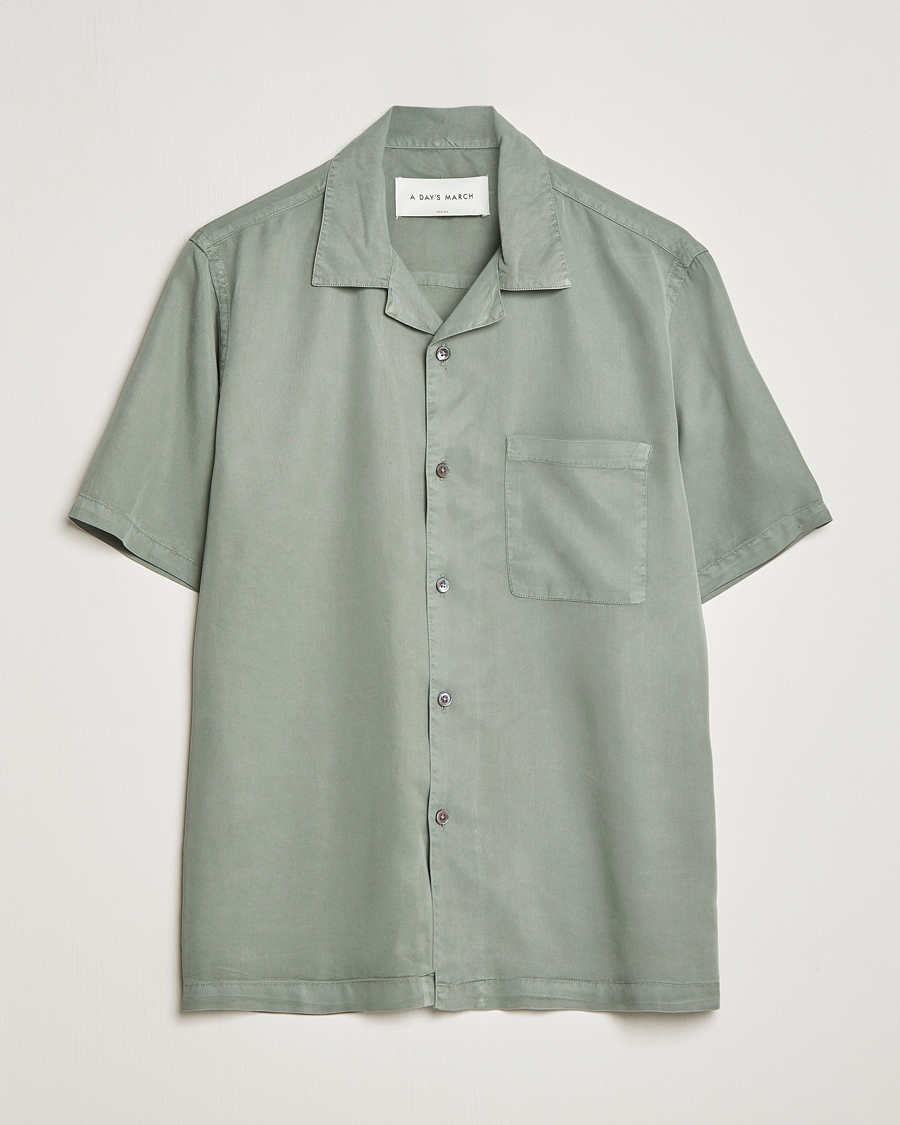 Heren | Overhemden | A Day's March | Yamu Short Sleeve Tencel Shirt Dusty Green